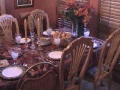 DinnerTable1.jpg